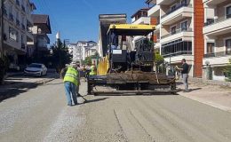 Gölcük Meriç Caddesinde üstyapı yenilendi