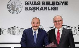 Bakan Mustafa Varank’tan Sivas Belediye Başkanı Hilmi Bilgin’e Ziyaret