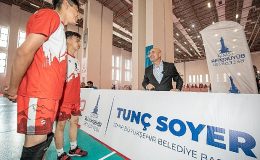 İzmir'in yeni spor uygulaması Sporİzmir kullanıma sunuldu